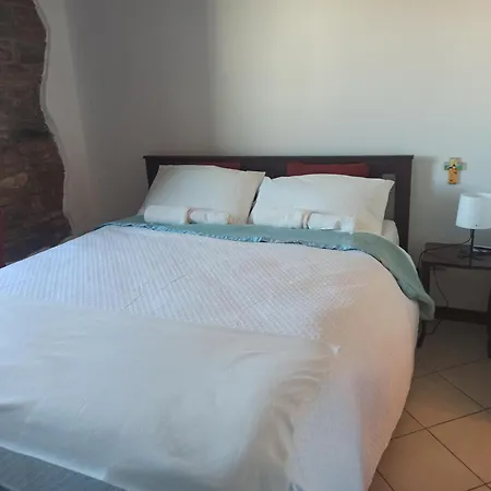 Centre Apartment *